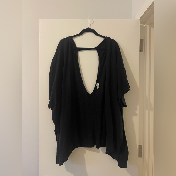 Lululemon free to coast wrap shawl poncho - Picture 2 of 4